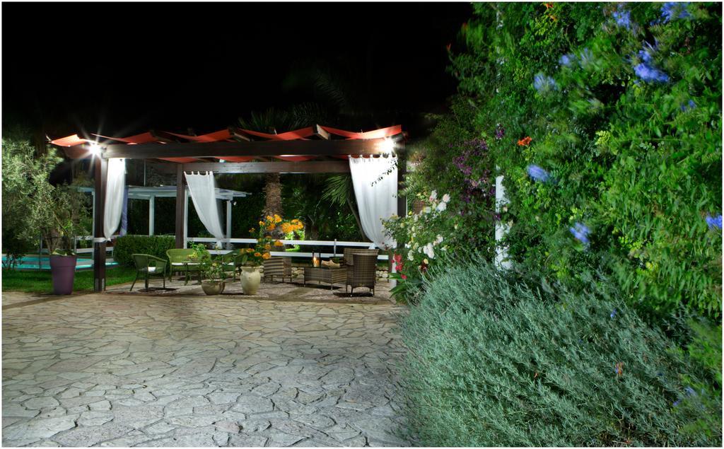 Ai Parchi Dei Parrini Bed & Breakfast 3*