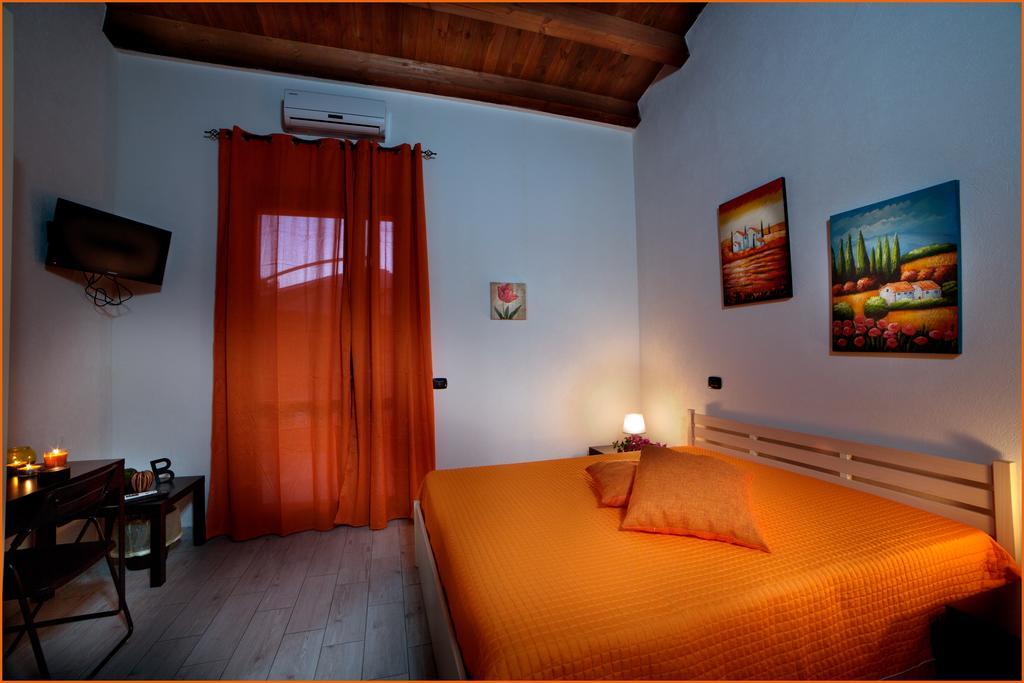 Ai Parchi Dei Parrini Bed & Breakfast 3*