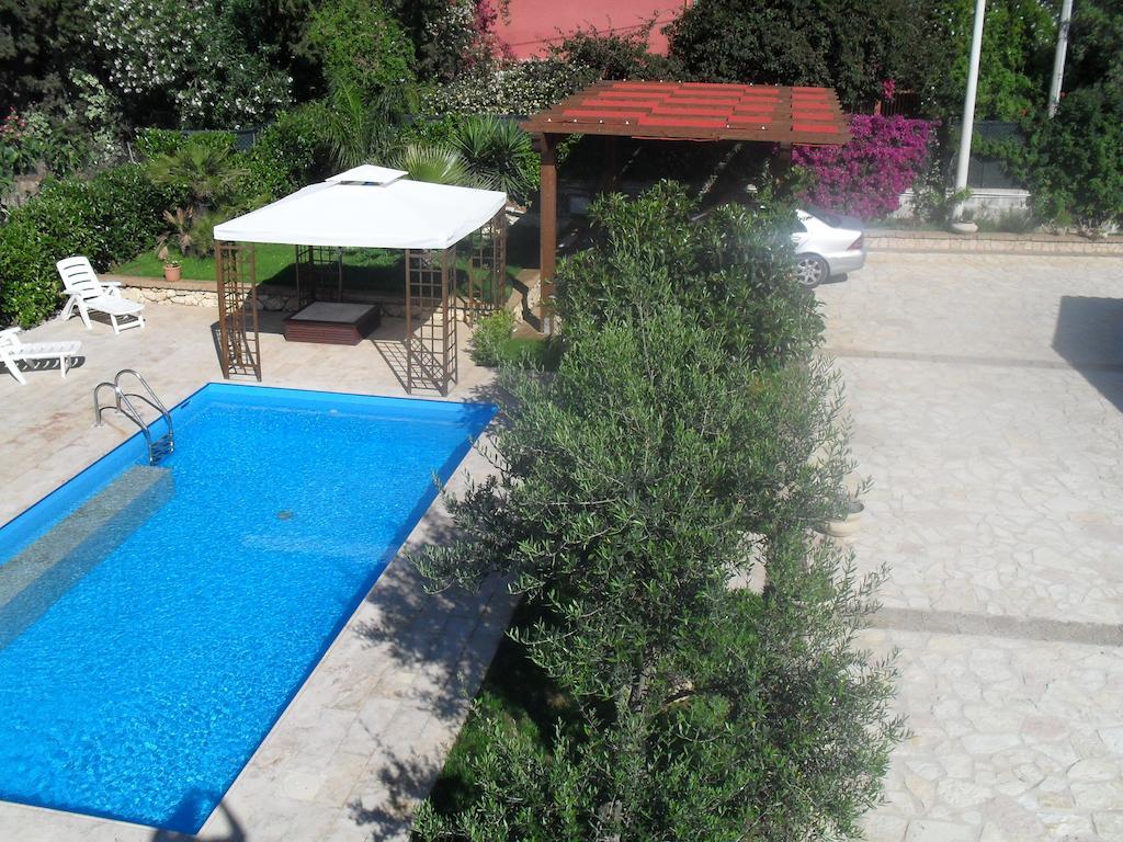 Bed & Breakfast Ai Parchi Dei Parrini Partinico