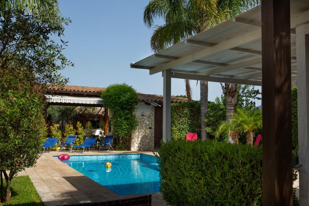 Ai Parchi Dei Parrini Bed & Breakfast